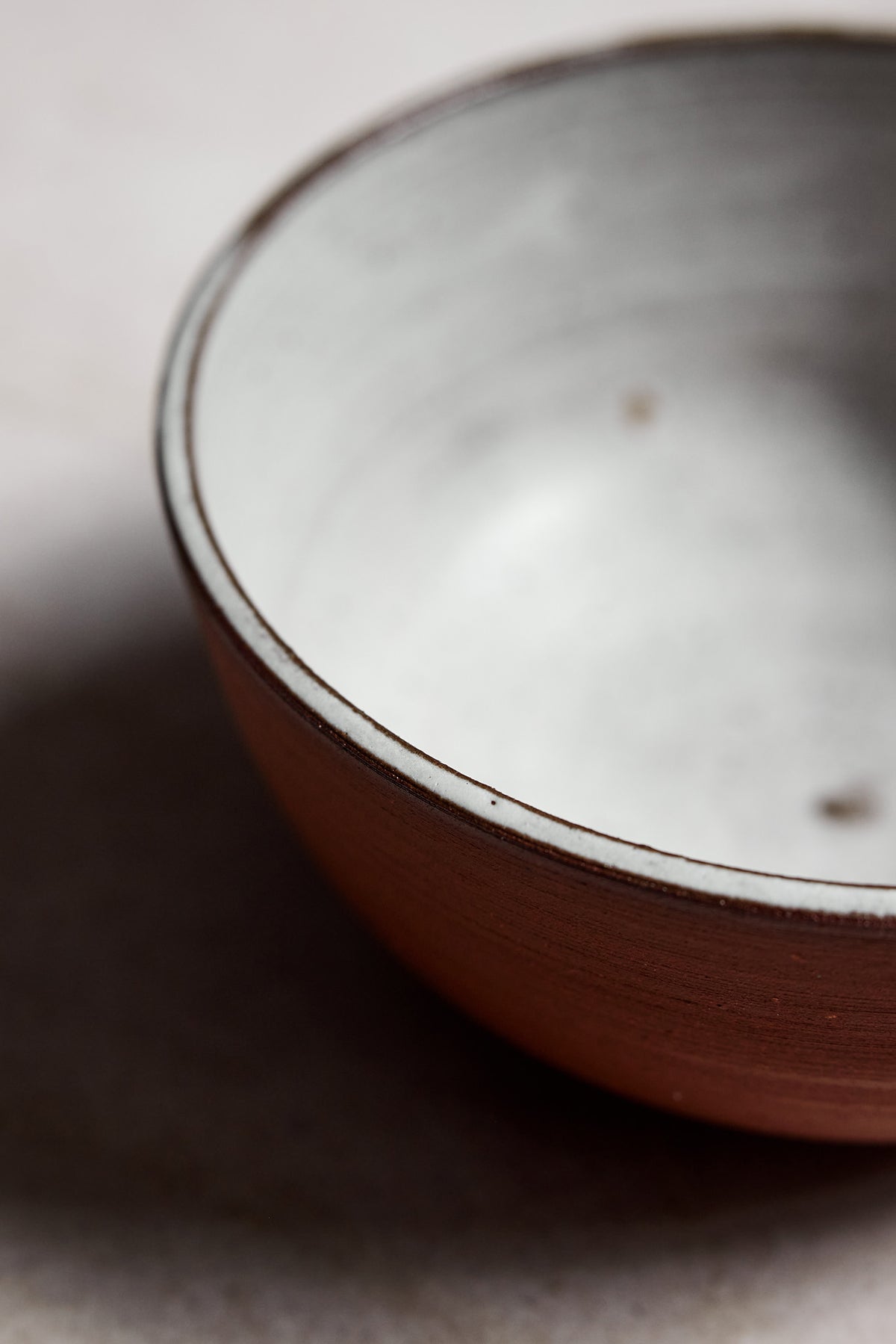 WHITE TERRA BOWL