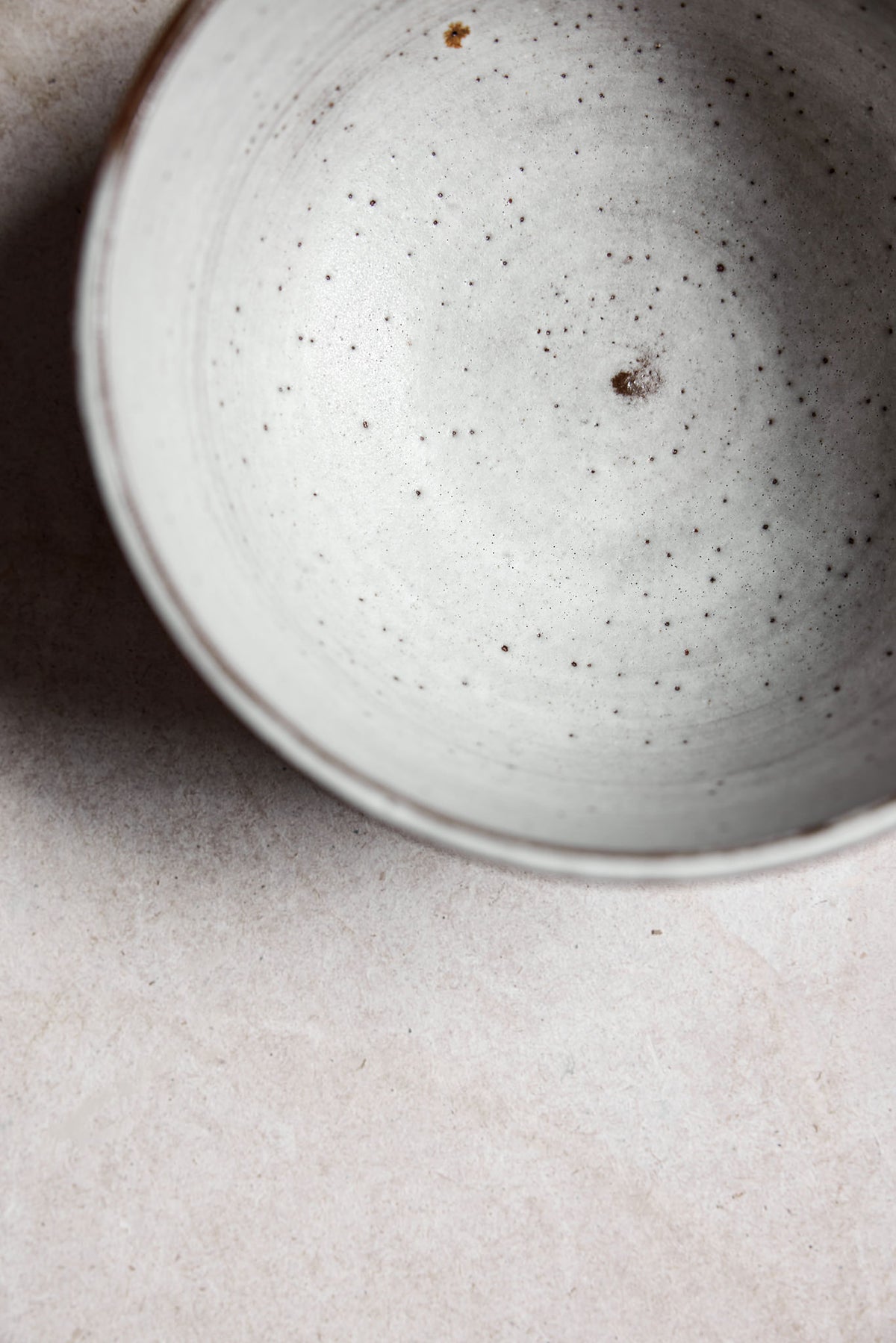 WHITE TERRA BOWL